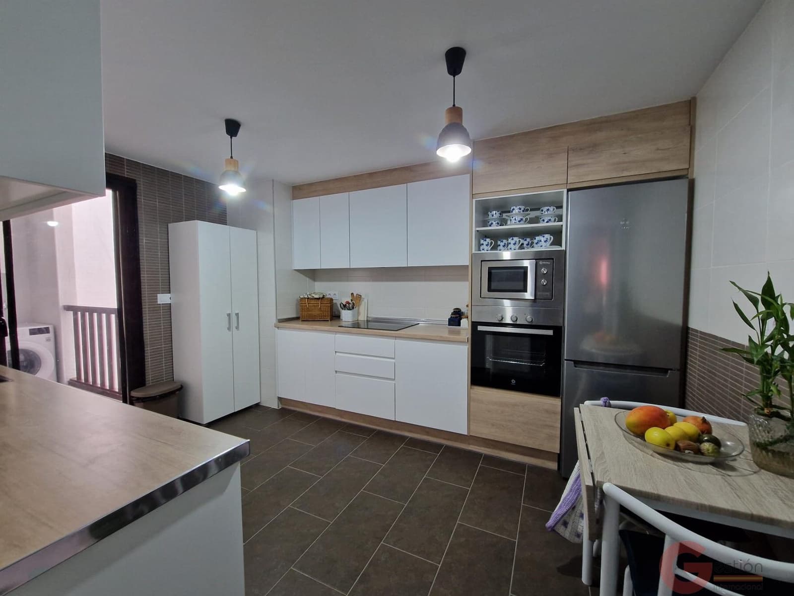 2 chambre Appartement à vendre à Salobrena avec piscine garage - 262 000 € (Ref: 9352949)