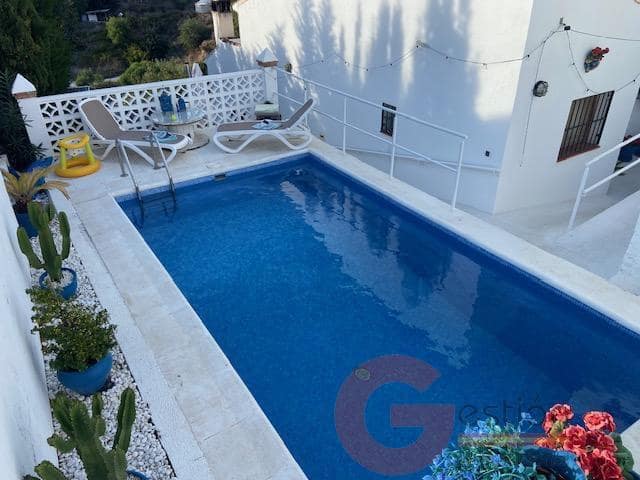3 camera da letto Villa in vendita in La Herradura con piscina garage - 536.000 € (Rif: 9378489)