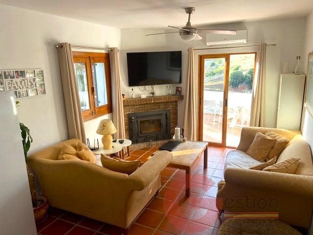 3 camera da letto Villa in vendita in La Herradura con piscina garage - 536.000 € (Rif: 9378489)