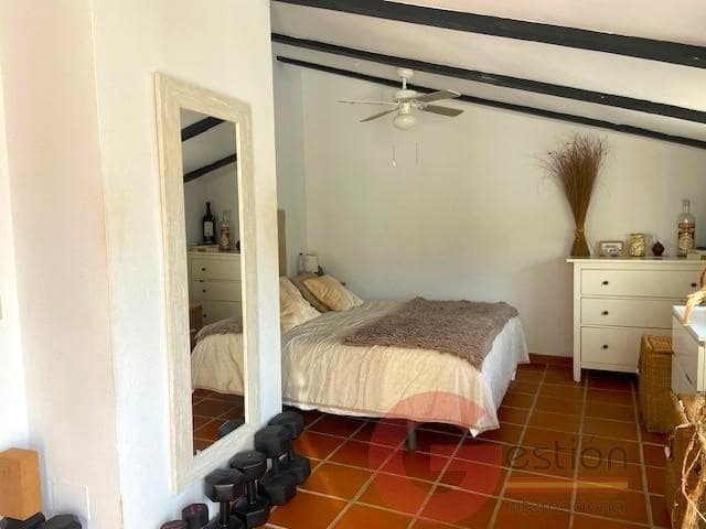 3 camera da letto Villa in vendita in La Herradura con piscina garage - 536.000 € (Rif: 9378489)