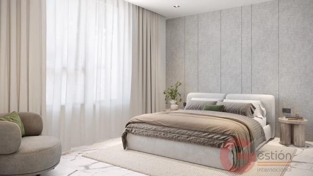 Apartamento de 4 habitaciones en Cancelada, Estepona en venta con piscina garaje - 2.002.980 € (Ref: 9385328)