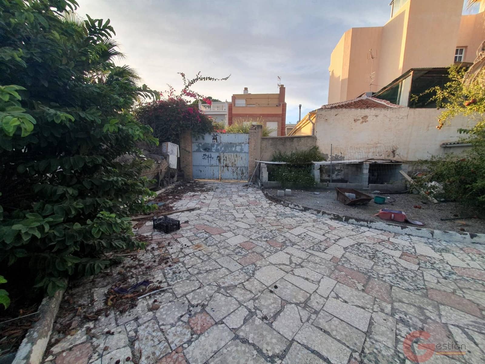 6 soveværelse Villa til salg i Motril med swimmingpool garage - € 478.000 (Ref: 9398278)