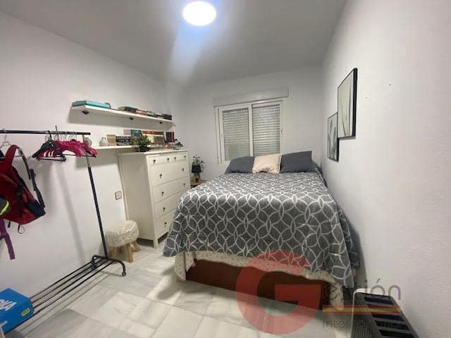 3 makuuhuone Asunto myytävänä paikassa Almunecar mukana uima-altaan - 310 000 € (Ref: 9405914)