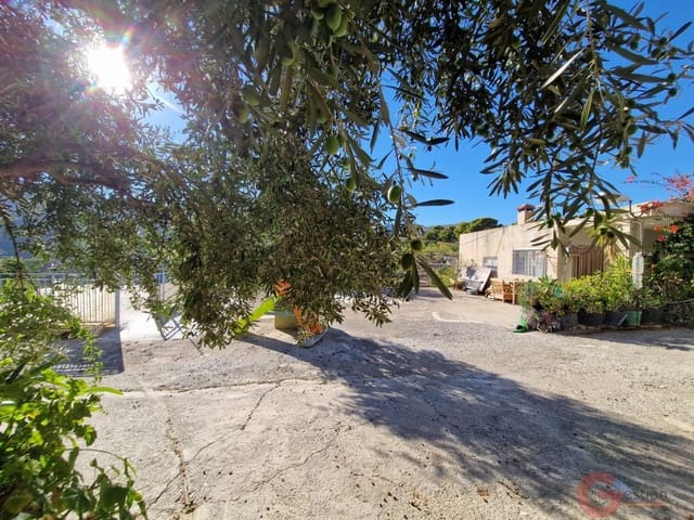 3 soveværelse Finca/Landehus til salg i Guajar Faraguit, Los Guajares med swimmingpool - € 300.000 (Ref: 9426649)