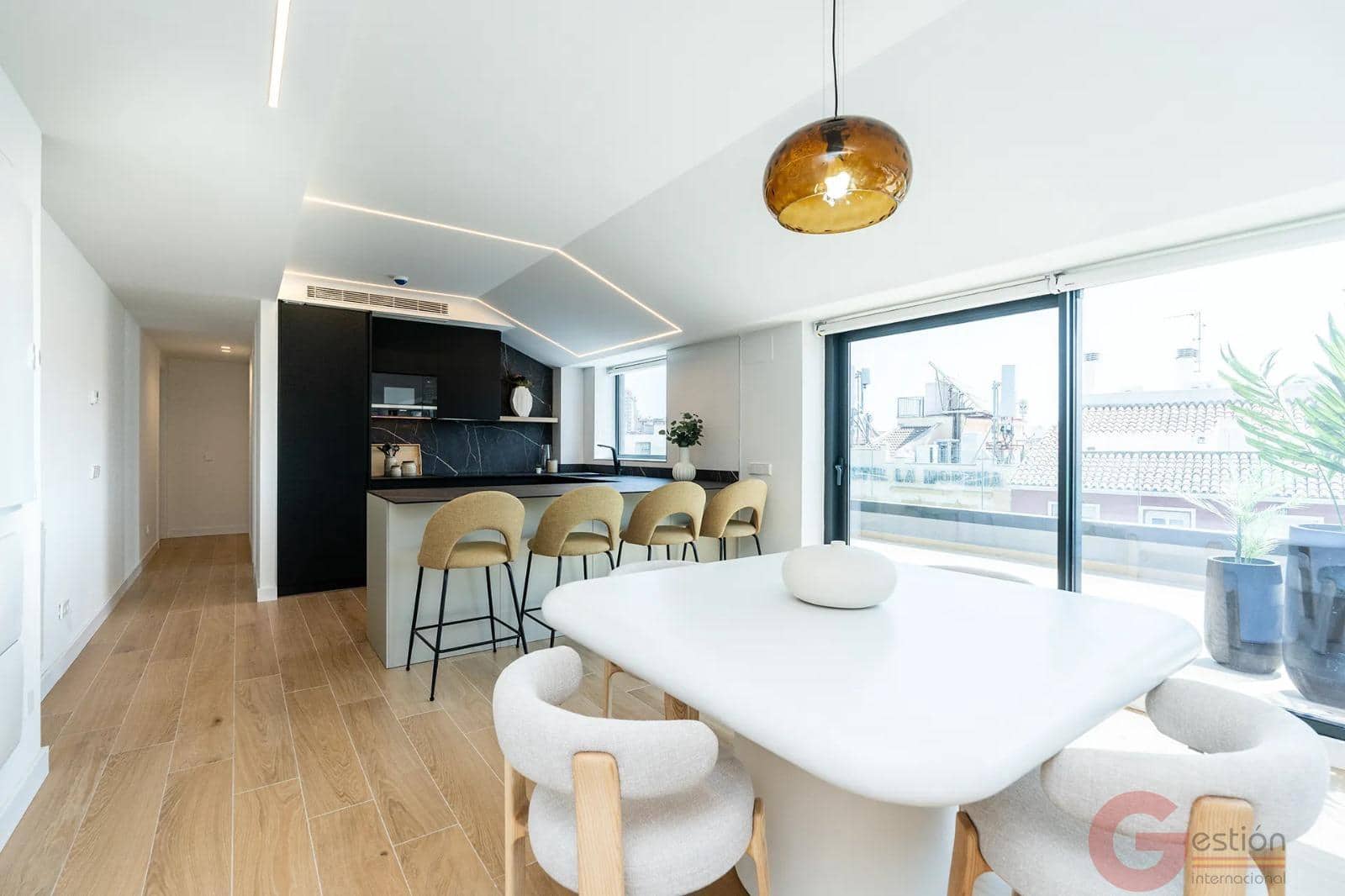 3 slaapkamer Penthouse te koop in Fuengirola met zwembad garage - € 1.550.000 (Ref: 9432636)