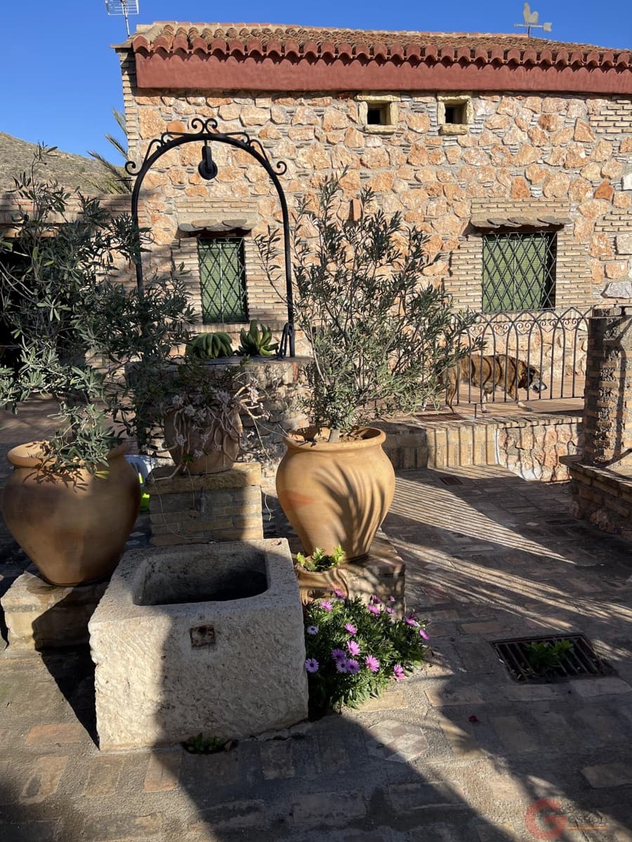 3 chambre Finca/Maison de Campagne à vendre à Lobres avec piscine - 450 000 € (Ref: 9433152)