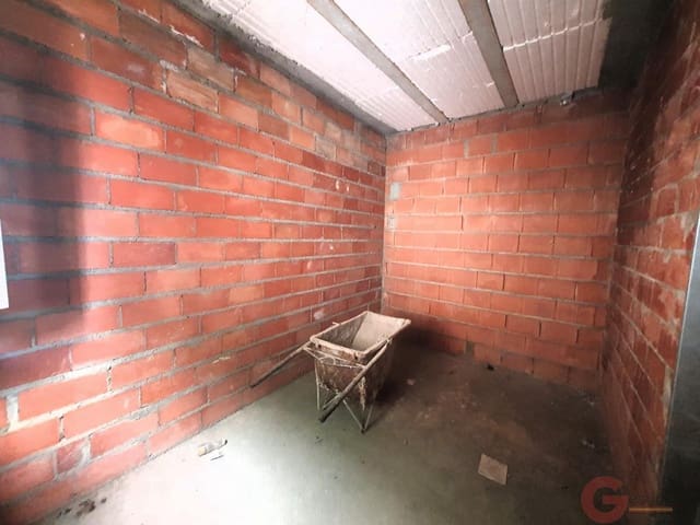 2 soveværelse Villa til salg i Vélez de Benaudalla - € 41.000 (Ref: 9439843)