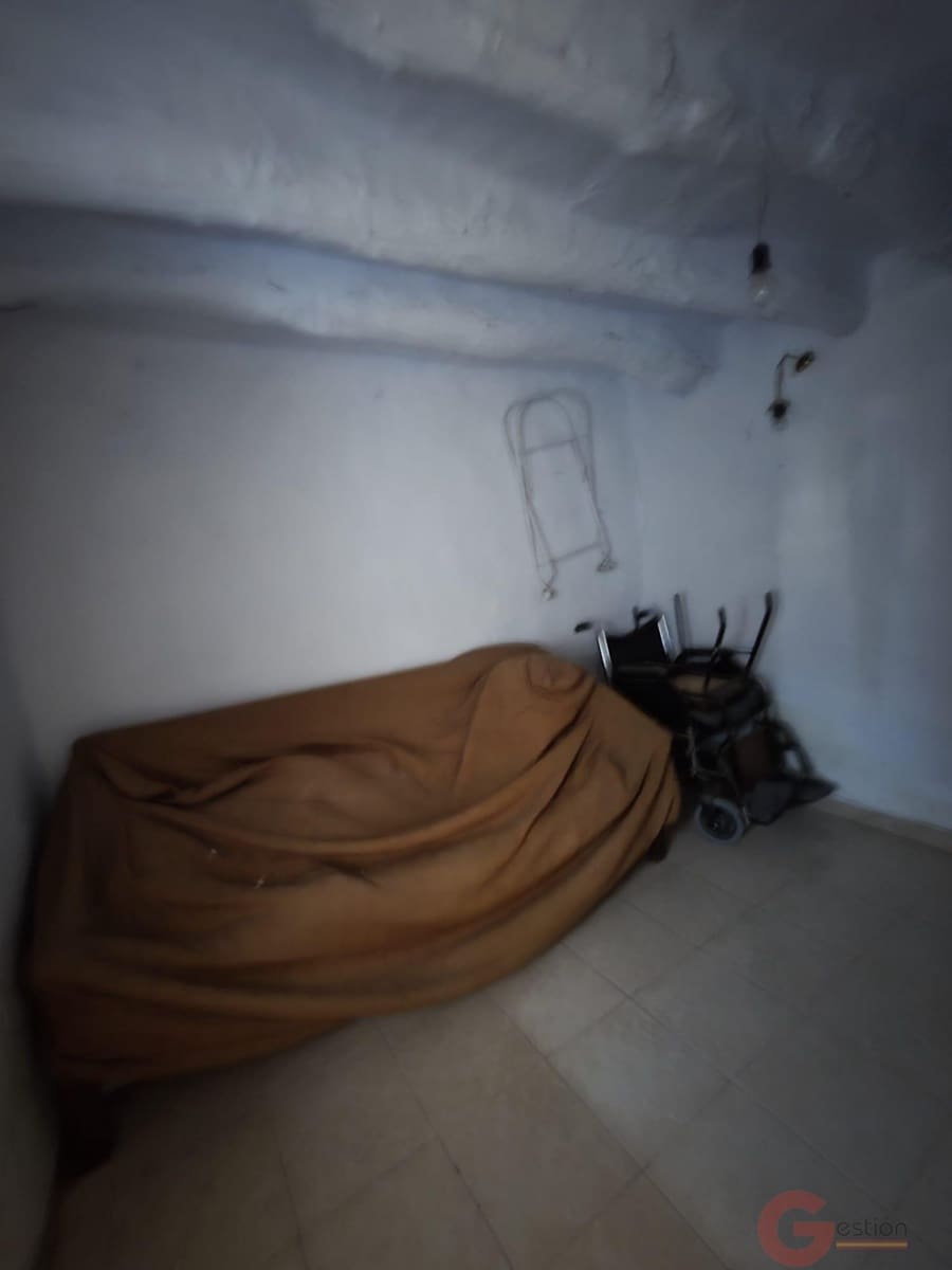 3 bedroom Villa for sale in Fuente del Conde - € 50,000 (Ref: 9448485)