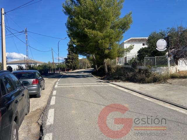 3 bedroom Villa for sale in Fuente del Conde - € 50,000 (Ref: 9448485)