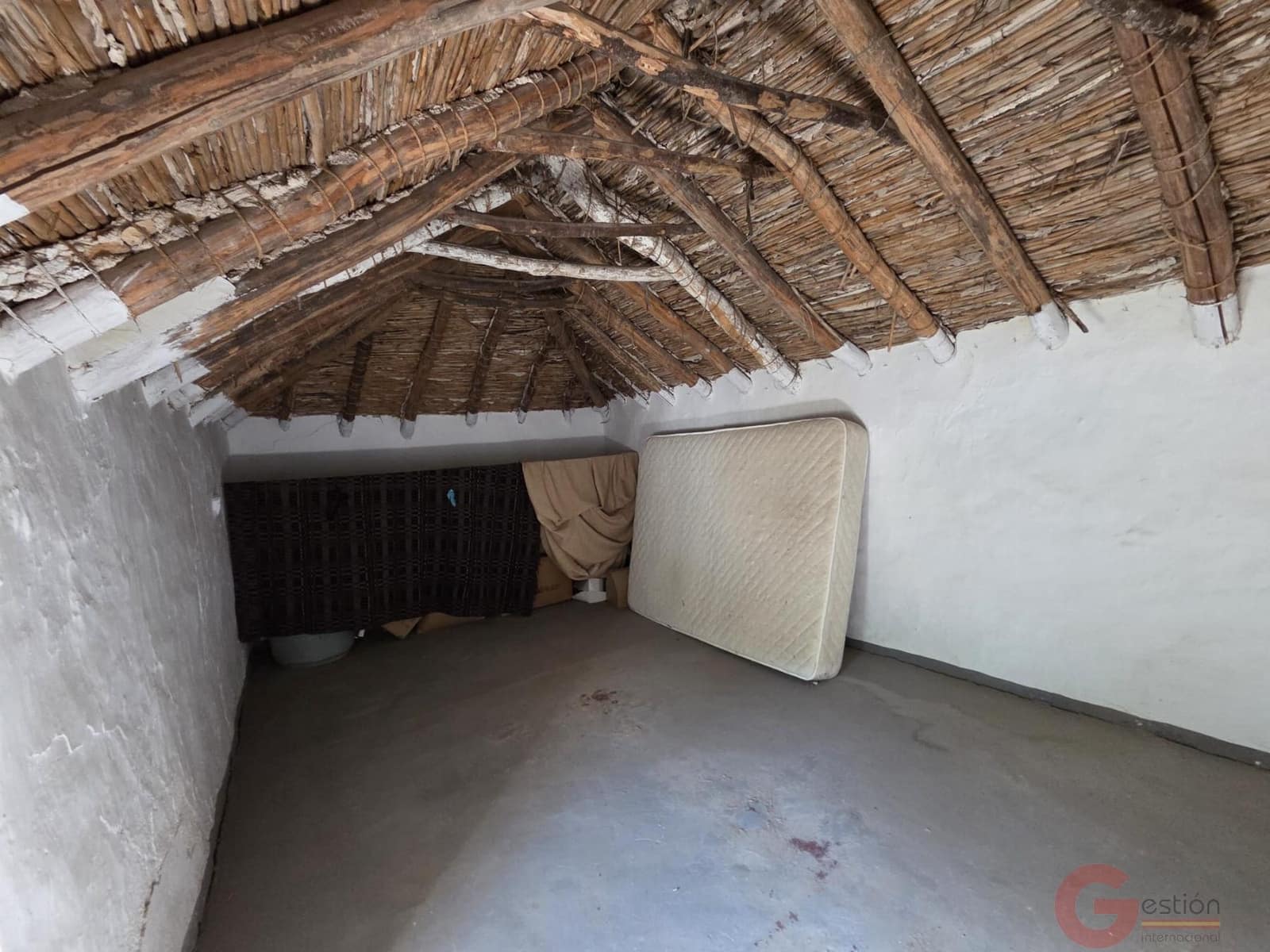 3 bedroom Villa for sale in Fuente del Conde - € 50,000 (Ref: 9448485)