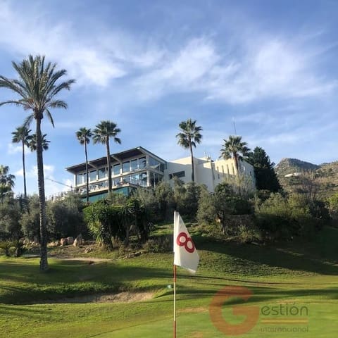 3 soveværelse Villa til salg i Parque de la Paloma, Benalmádena med swimmingpool garage - € 600.000 (Ref: 9448877)