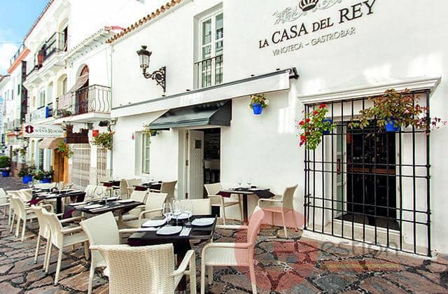 3 soverom Villa til salgs i Centro, Estepona med svømmebasseng garasje - € 590 000 (Ref: 9448878)