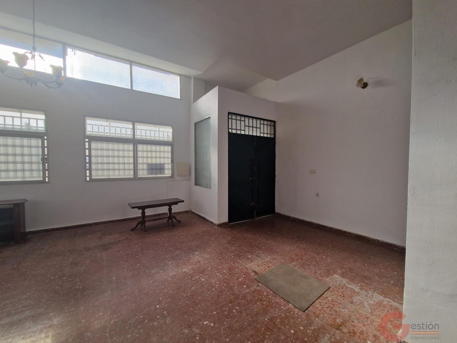 3 bedroom Commercial for sale in Salobrena - € 175,000 (Ref: 9454892)