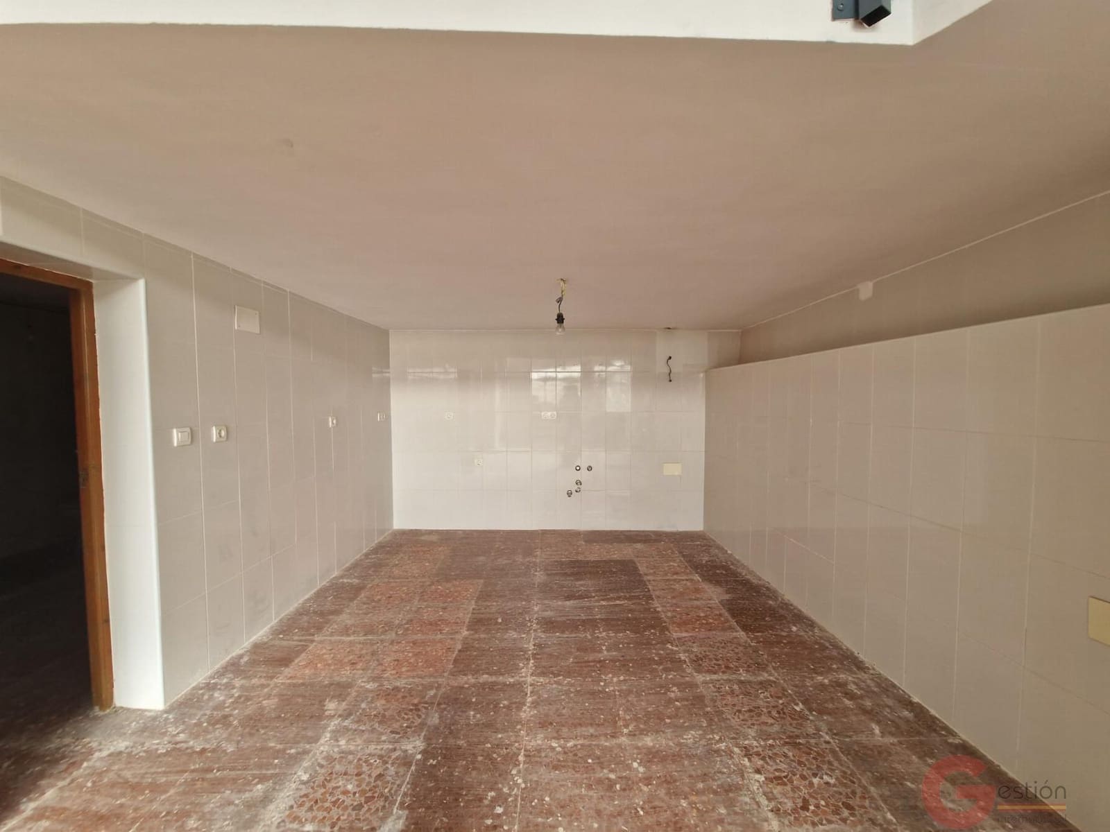 3 bedroom Commercial for sale in Salobrena - € 175,000 (Ref: 9454892)
