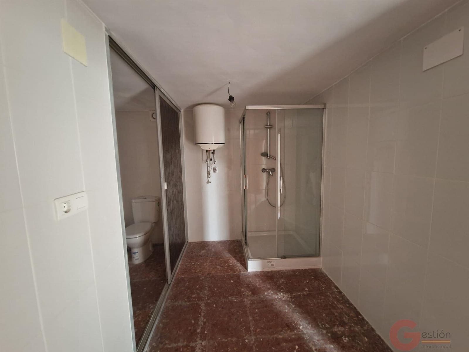 3 bedroom Commercial for sale in Salobrena - € 175,000 (Ref: 9454892)