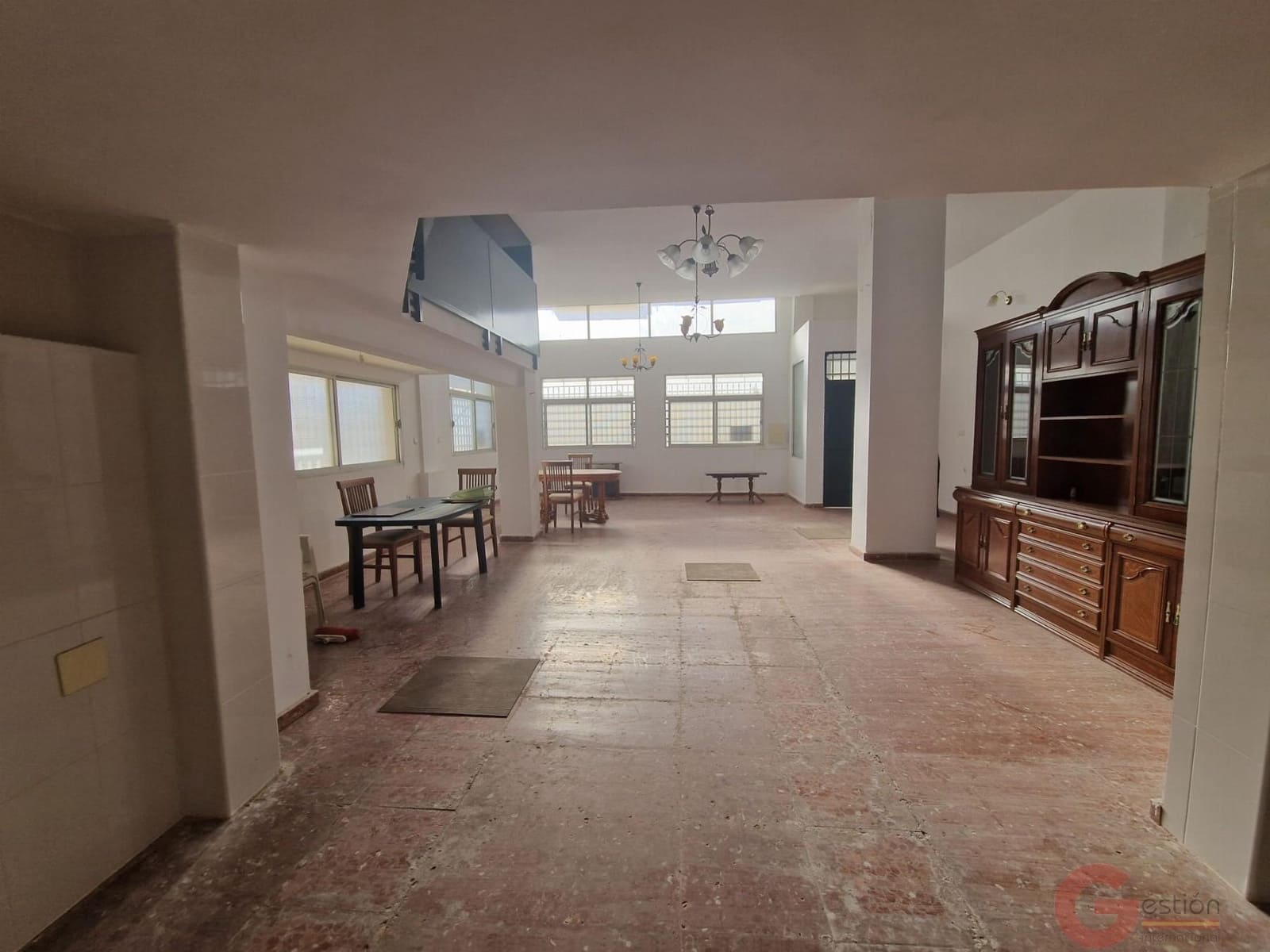 3 bedroom Commercial for sale in Salobrena - € 175,000 (Ref: 9454892)