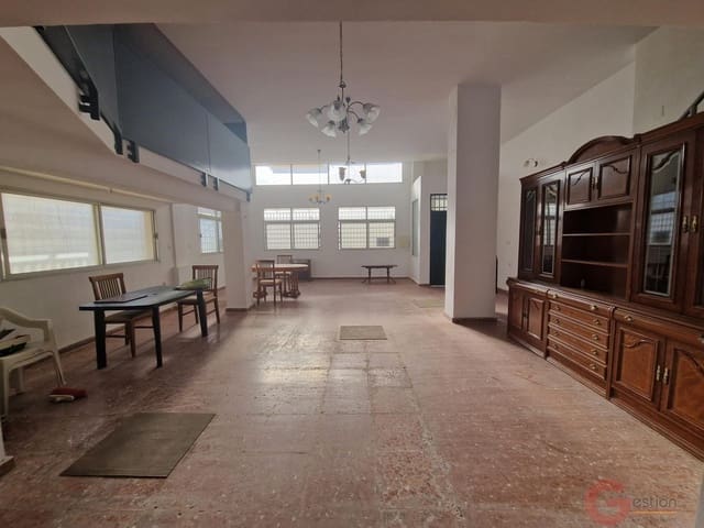 3 bedroom Commercial for sale in Salobreña - € 175,000 (Ref: 9454892)