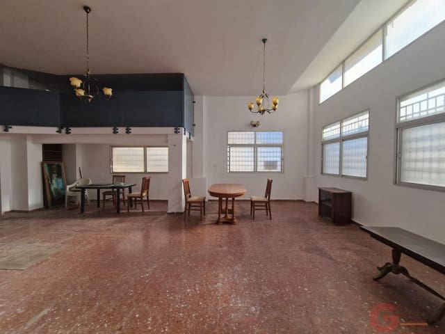 3 bedroom Commercial for sale in Salobreña - € 175,000 (Ref: 9454892)