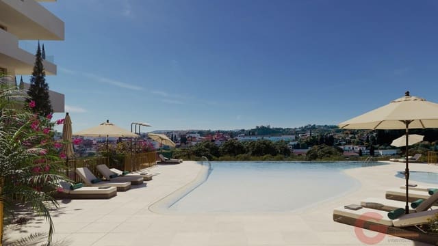 2 soverom Leilighet til salgs i Los Pacos, Fuengirola med svømmebasseng garasje - € 299 000 (Ref: 9465021)