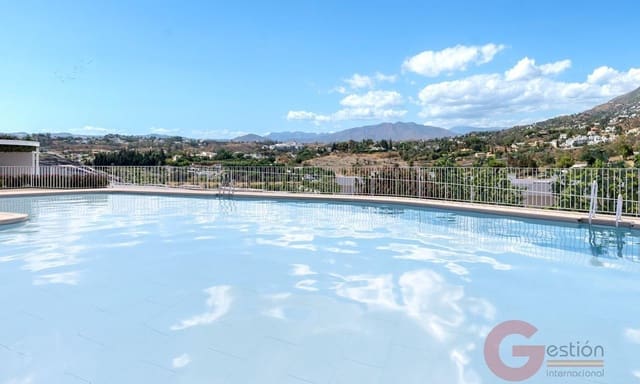 3 slaapkamer Penthouse te koop in Los Pacos, Fuengirola met zwembad garage - € 599.950 (Ref: 9465541)
