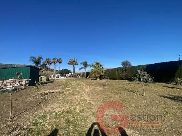 3 bedroom Villa for sale in Almayate with garage - € 565,000 (Ref: 9503531)