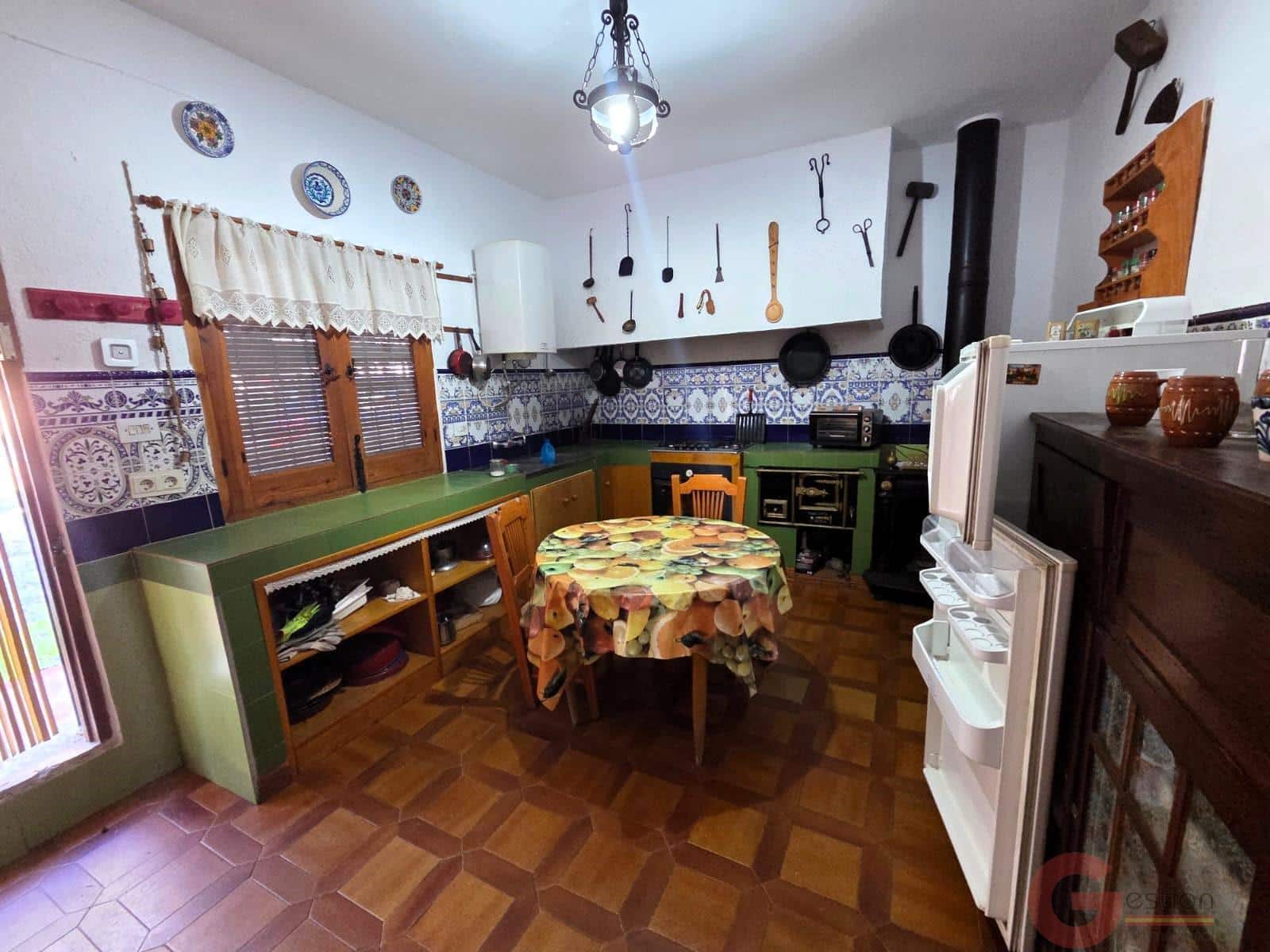 4 slaapkamer Finca/Landhuis te koop in Gualchos met garage - € 191.000 (Ref: 9503532)
