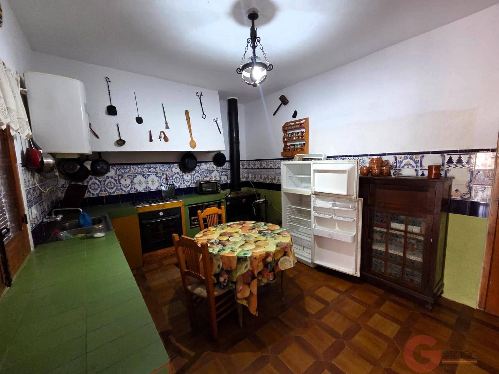 4 slaapkamer Finca/Landhuis te koop in Gualchos met garage - € 191.000 (Ref: 9503532)
