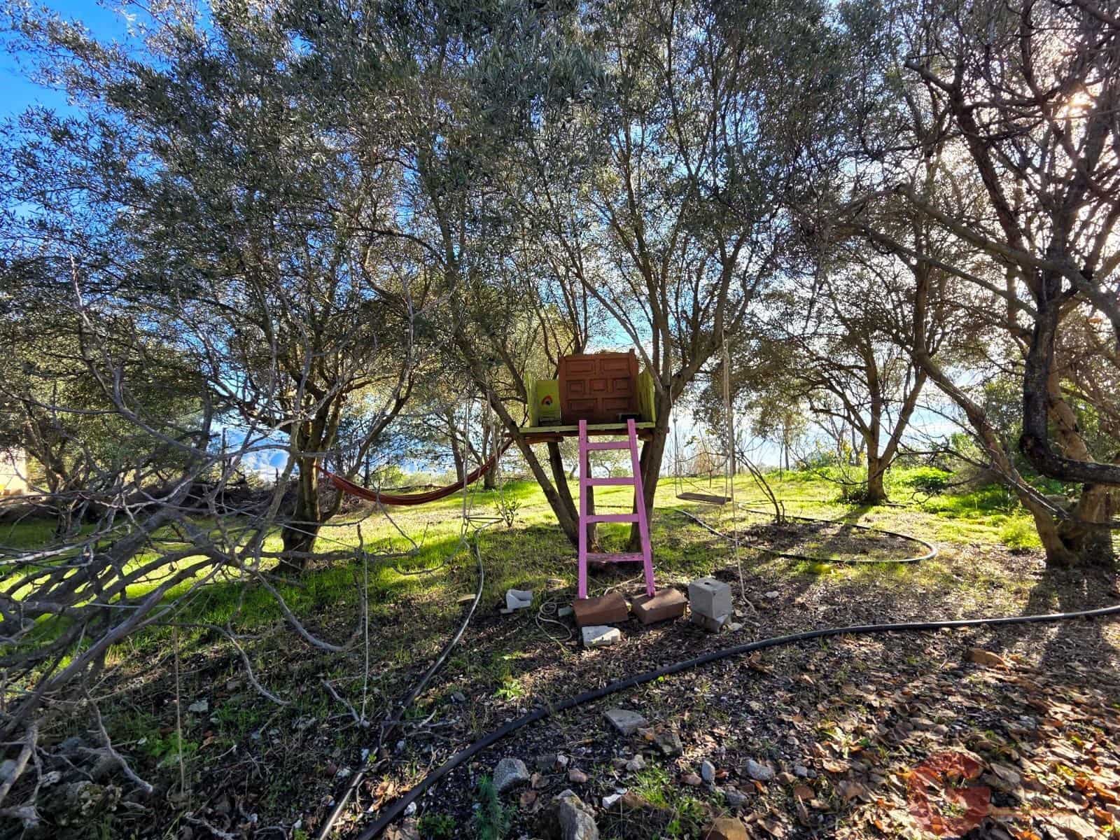 4 slaapkamer Finca/Landhuis te koop in Gualchos met garage - € 191.000 (Ref: 9503532)