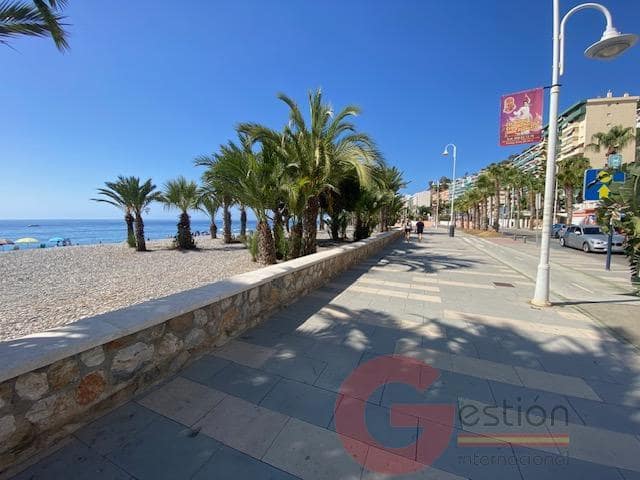 1 bedroom Apartment for sale in Almunecar with pool - € 244,000 (Ref: 9503533)