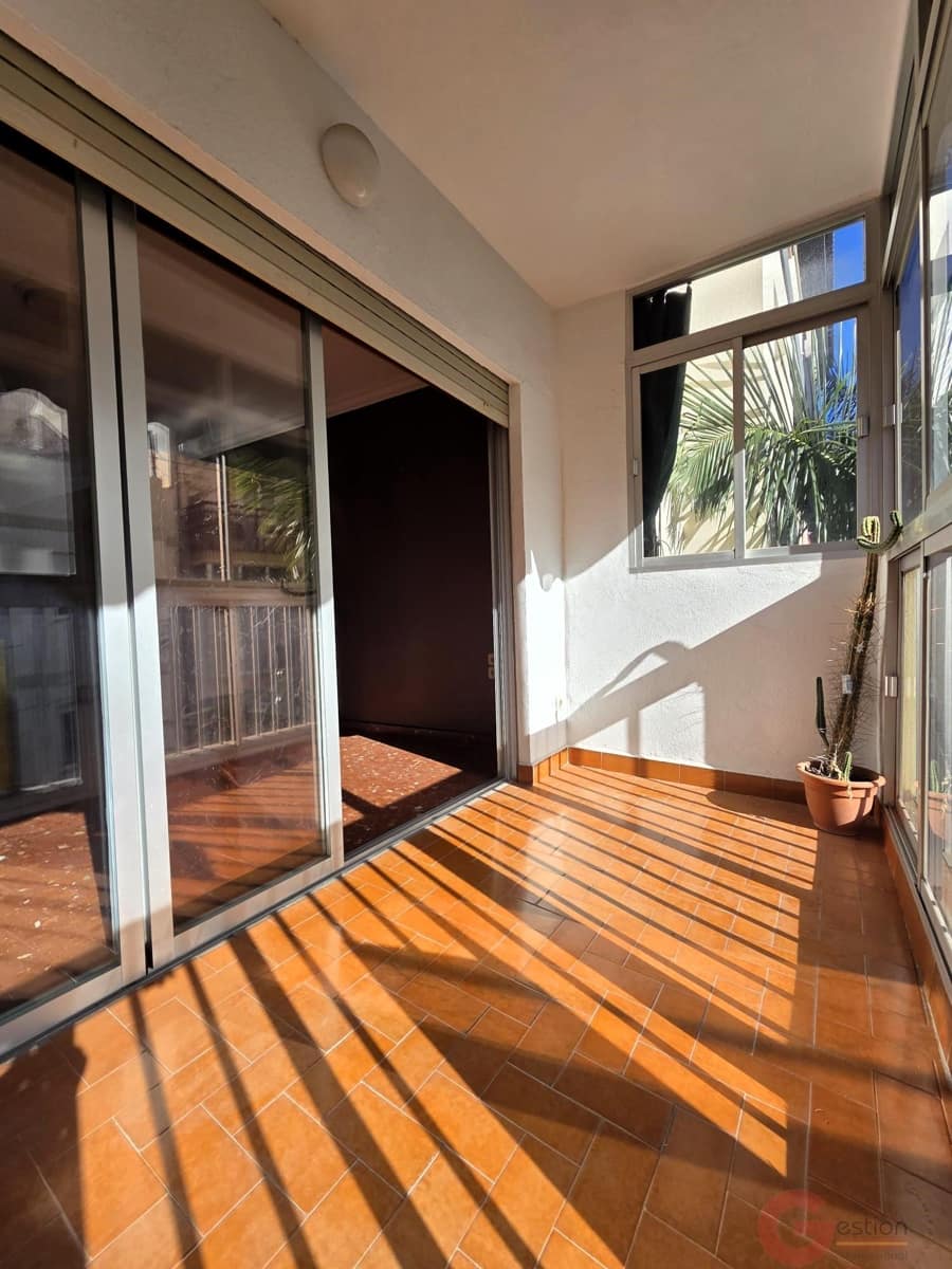 4 bedroom Flat for sale in Motril with garage - € 179,000 (Ref: 9503534)