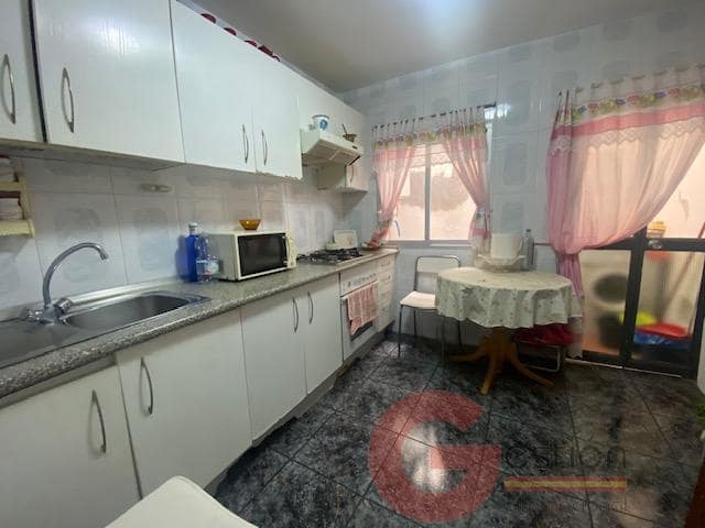 5 soveværelse Villa til salg i Canillas de Aceituno - € 170.000 (Ref: 9503535)