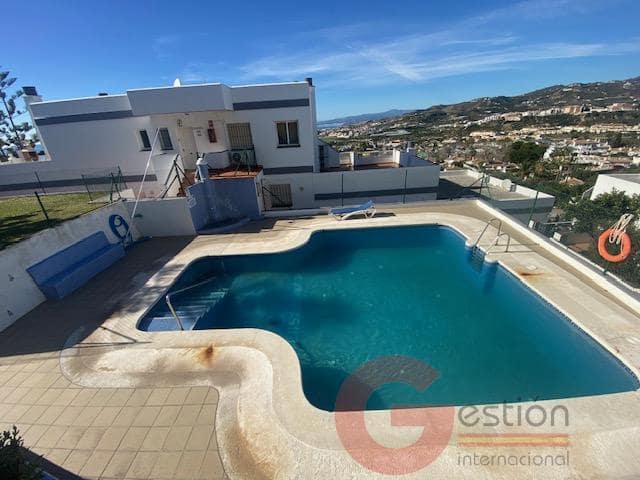 1 chambre Villa/Maison à vendre à Torrox avec piscine - 210 000 € (Ref: 9503536)