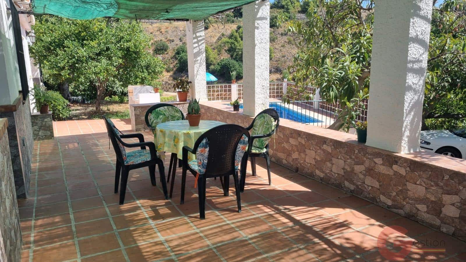 4 bedroom Villa for sale in Frigiliana with pool - € 420,000 (Ref: 9504139)