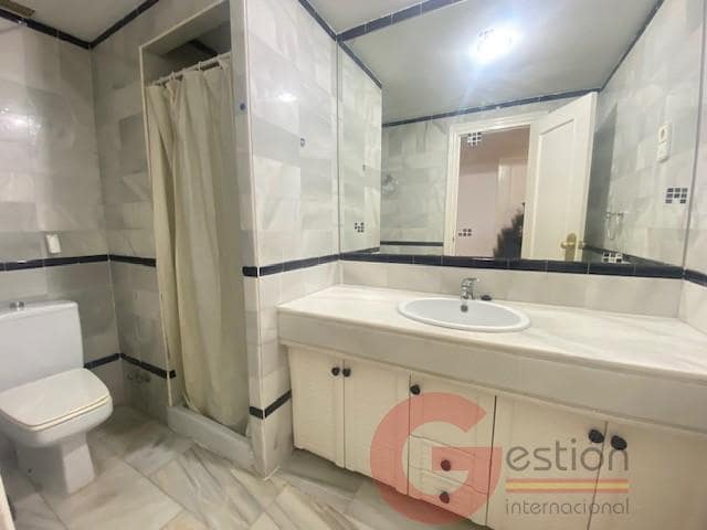 3 bedroom Flat for sale in Almunecar - € 300,000 (Ref: 9506969)