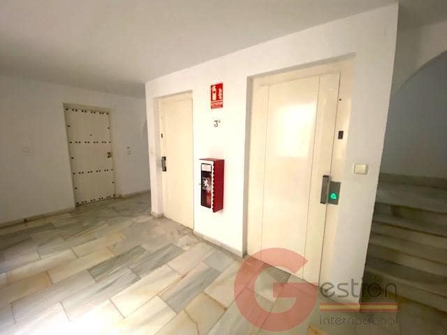 3 bedroom Flat for sale in Almunecar - € 300,000 (Ref: 9506969)
