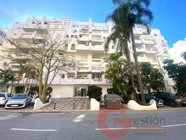 3 bedroom Flat for sale in Almunecar - € 300,000 (Ref: 9506969)