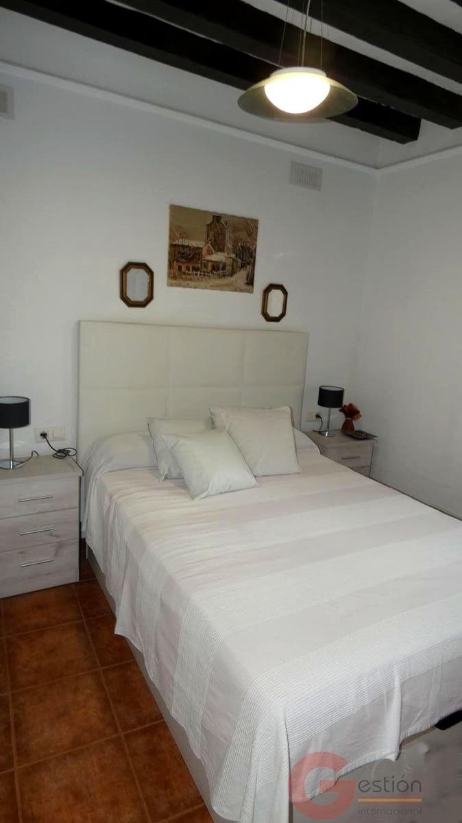 5 soveværelse Villa til salg i Trapiche med swimmingpool garage - € 478.000 (Ref: 9511320)