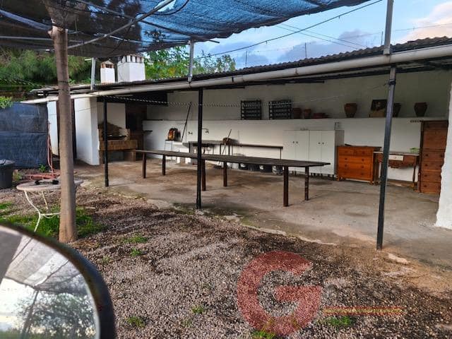 5 soveværelse Villa til salg i Trapiche med swimmingpool garage - € 478.000 (Ref: 9511320)