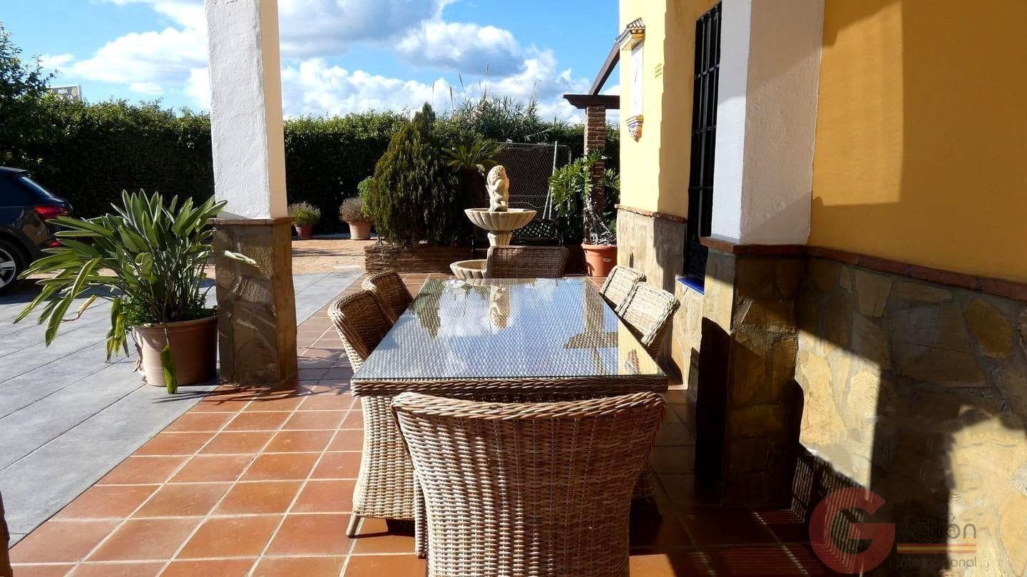 5 soveværelse Villa til salg i Trapiche med swimmingpool garage - € 478.000 (Ref: 9511320)