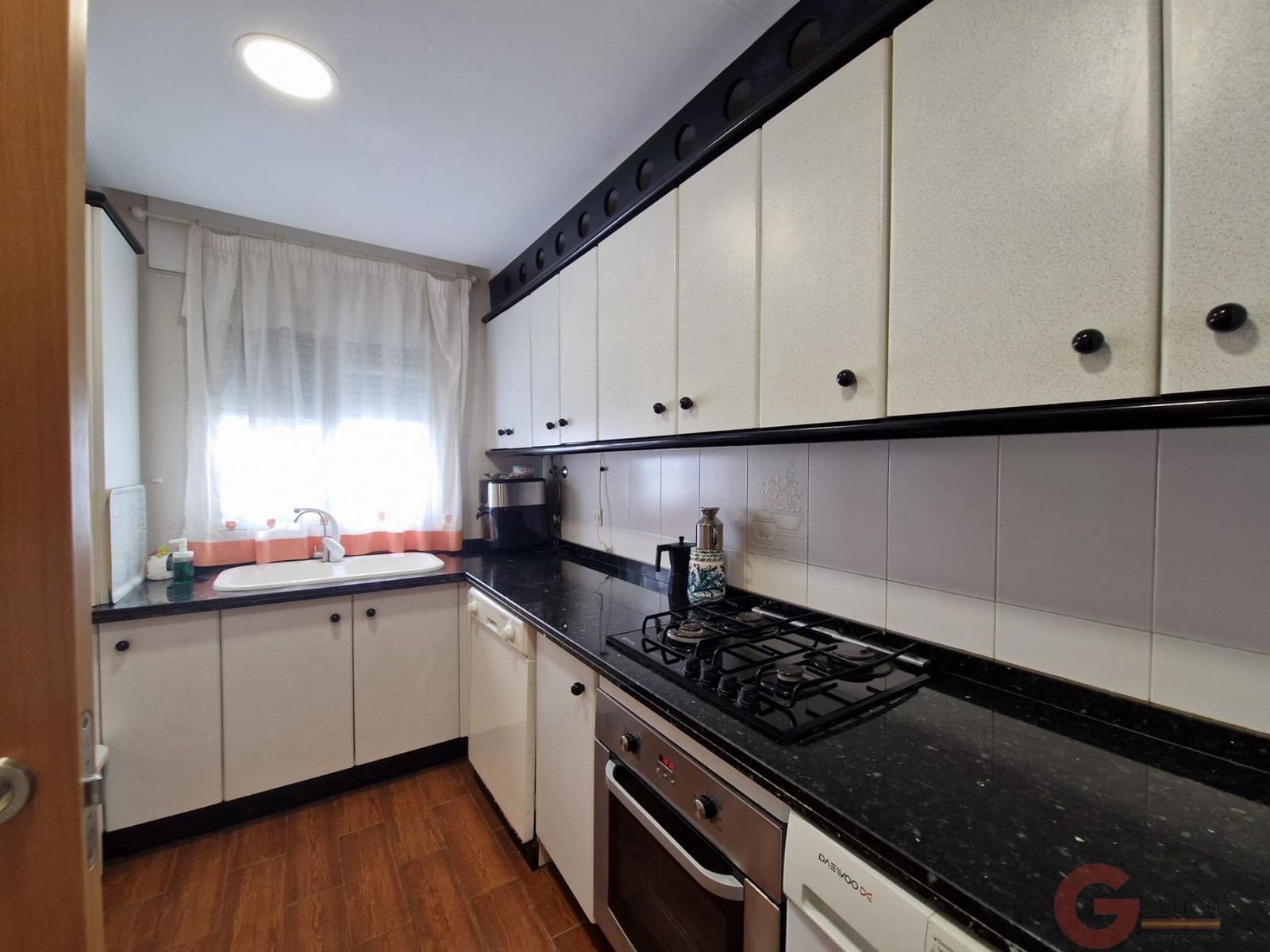 5 soveværelse Villa til salg i Salobrena med swimmingpool - € 419.000 (Ref: 9518016)