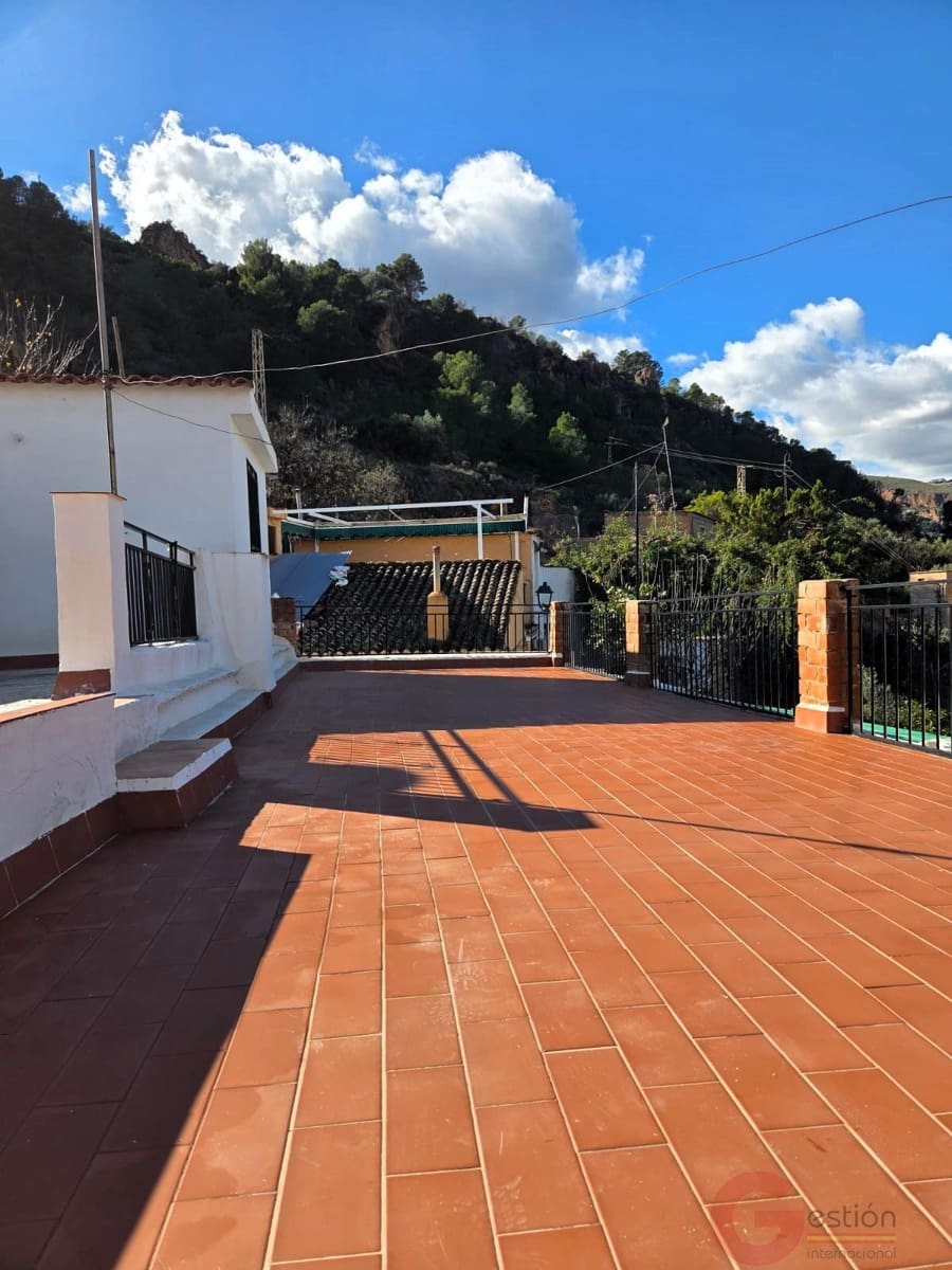 5 sovrum Villa till salu i Pinar - 126 000 € (Ref: 9519710)