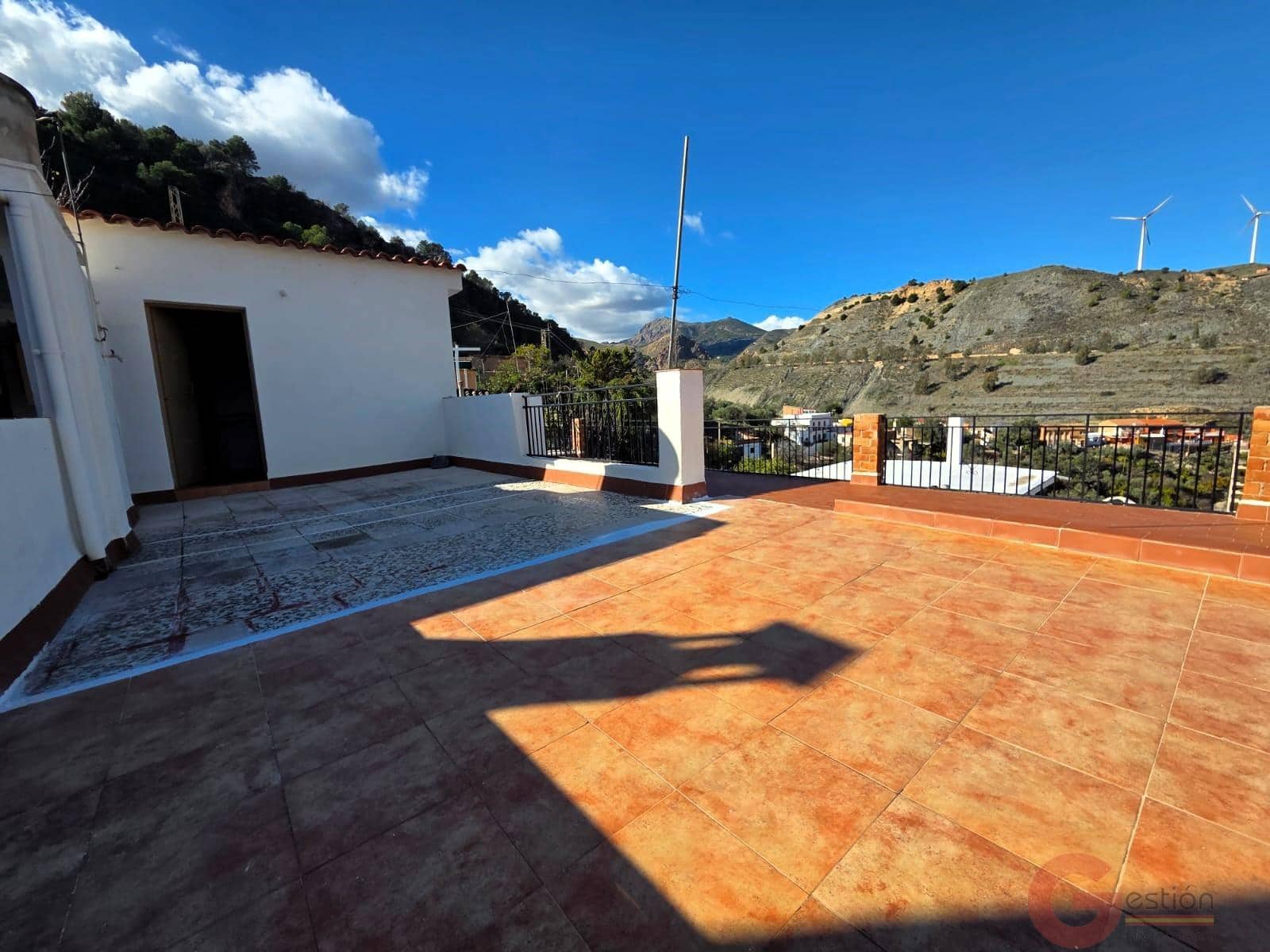 5 sovrum Villa till salu i Pinar - 126 000 € (Ref: 9519710)