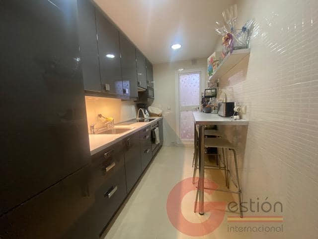 2 sovrum Takvåning till salu i Torrox med pool garage - 260 000 € (Ref: 9519711)