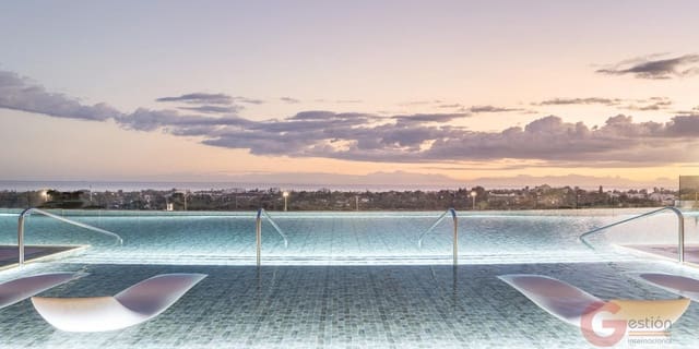 Apartamento de 3 habitaciones en Los Arqueros - Puerto del Almendro, Benahavís en venta con piscina garaje - 1.250.000 € (Ref: 9548361)