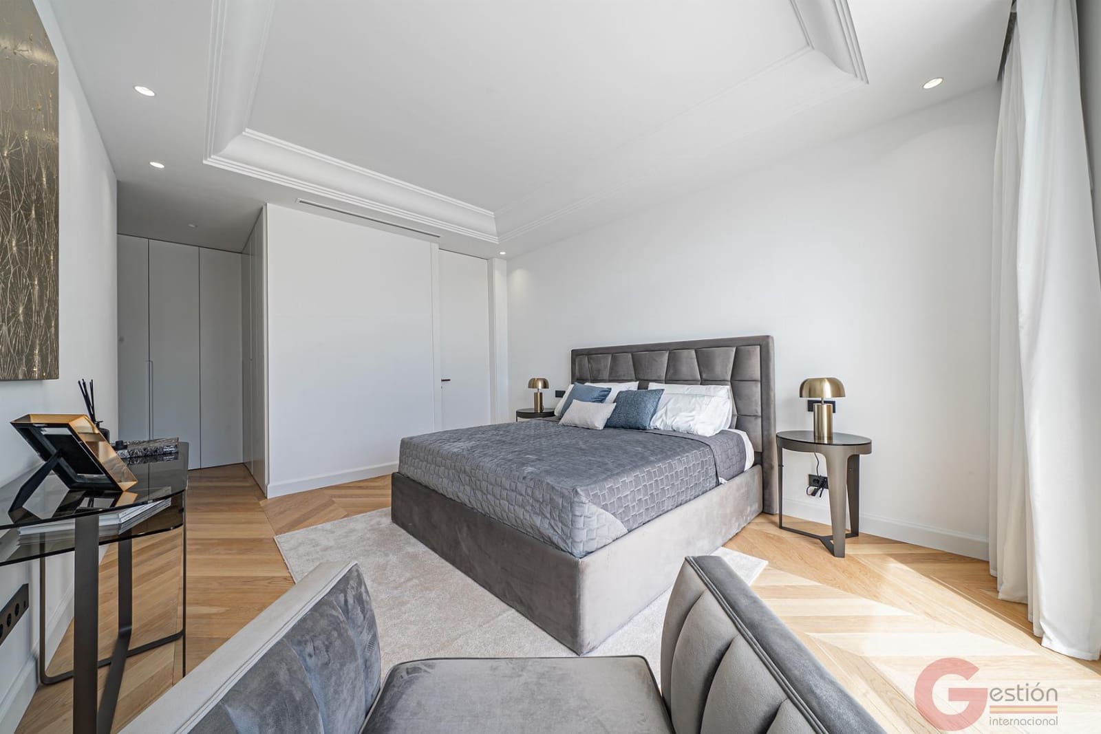 6 sypialnia Willa na sprzedaż w Marbella z basenem garażem - 6 400 000 € (Ref: 9548369)