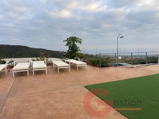 4 sypialnia Finka/Dom wiejski na sprzedaż w Almayate, Vélez-Málaga z basenem garażem - 460 000 € (Ref: 9554274)