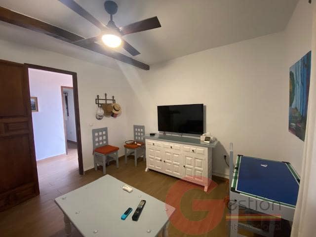 4 sypialnia Finka/Dom wiejski na sprzedaż w Almayate z basenem garażem - 460 000 € (Ref: 9554274)