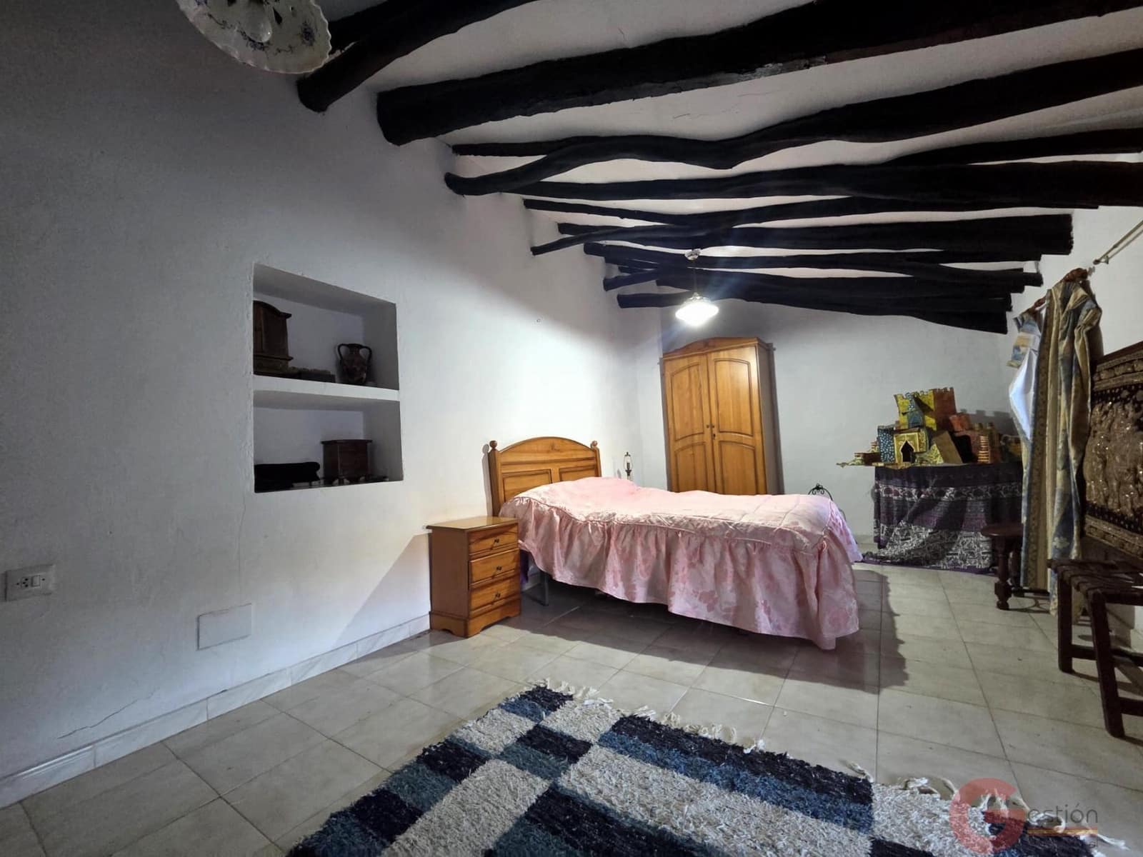 5 bedroom Finca/Country House for sale in Castell de Ferro with garage - € 175,000 (Ref: 9559902)