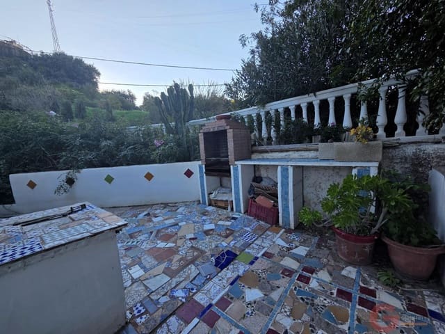 5 quarto Quinta/Casa Rural para venda em Castell de Ferro, Gualchos com garagem - 175 000 € (Ref: 9559902)