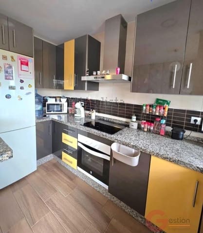 2 chambre Appartement à vendre à Chilches, Vélez-Málaga avec piscine garage - 315 000 € (Ref: 9575371)